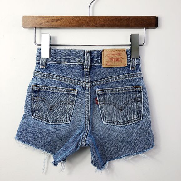 Levi's Other - ‼️BLACK FRIDAY BOGO FREE ALL ITEMS‼️ LEVI SHORTS
